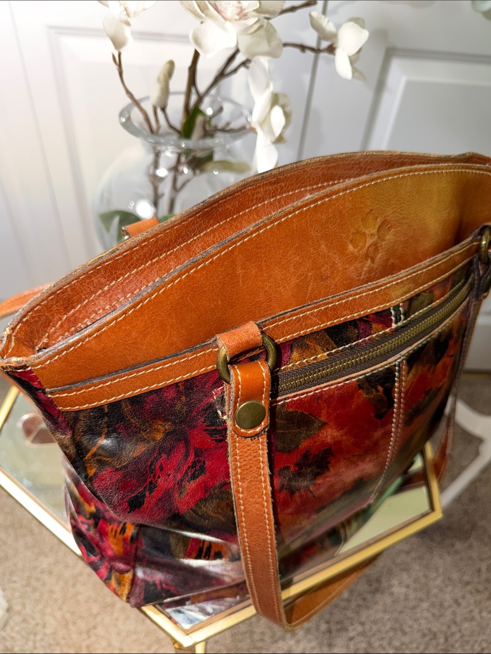 Patricia Nash Women's floral red poppy Leather Tote Bag in Multi-Color - Picture 2 of 13